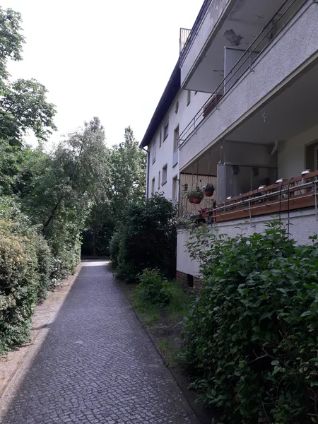 schöne 2-Zimmer-Wohnung im Herzen des Ziekowkiezes — photo 1